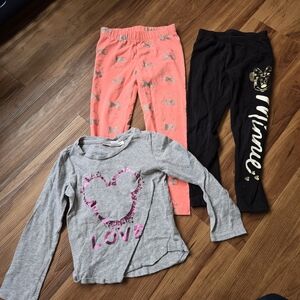 Mickey & Minnie Mouse Girls 4 set of 2 leggings & Long Sleeve t-shirt GUC